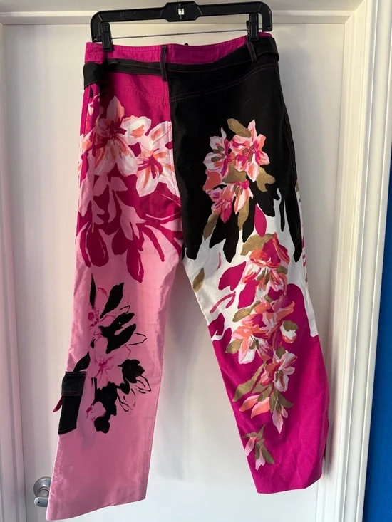 Dana Buchman Designer Bright Pink Floral Cargo Pants - Picture 4 of 5